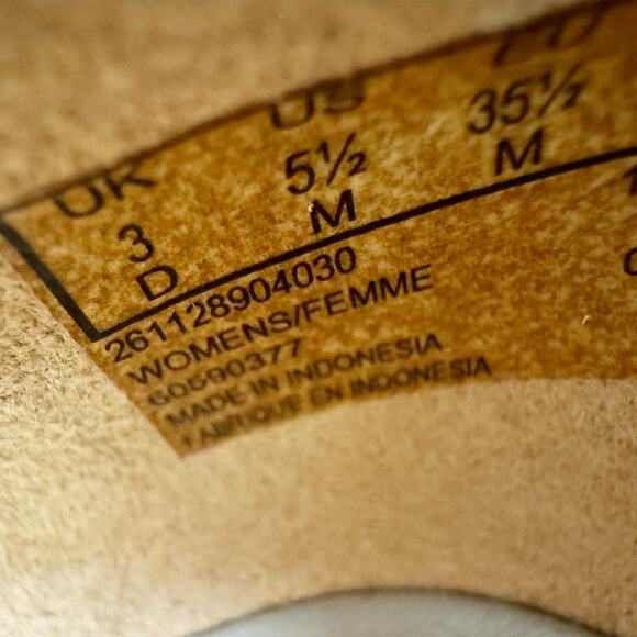 Clarks Beige Loafers - Picture 6 of 7